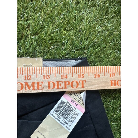 NWT Dockers Black Khaki Diem Straight Legged Womens 10 Metro Capri Pants - Picture 5 of 16